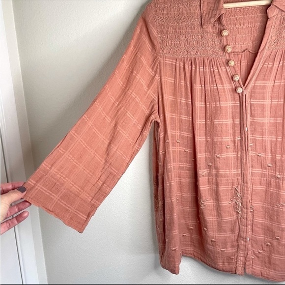 Anthropologie Vanessa Virginia Edisto Dusty Rose
Embroidered Boho Swing Top - Picture 5 of 13